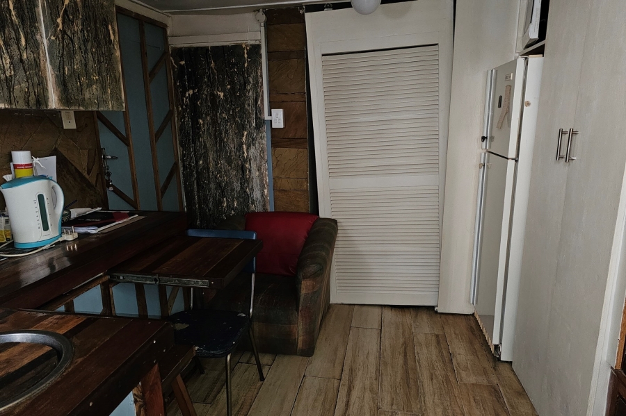 6 Bedroom Property for Sale in Woodstock Western Cape